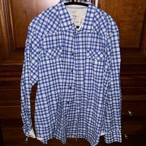 XL Men’s Button Down Shirt NWT